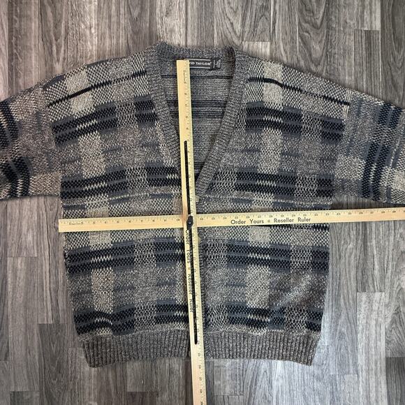 David Taylor Men’s Made in USA Acrylic Plaid Button Cardigan Sweater Gray Beige - Picture 6 of 6